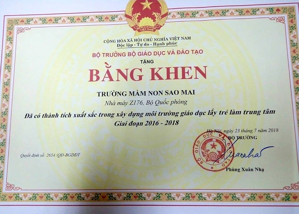 Trường mầm non Sao Mai nhận bằng khen của Bộ trưởng Bộ Giáo Dục Đào Tạo và bằng khen của Chủ nhiệm Tổng Cục Chính Trị